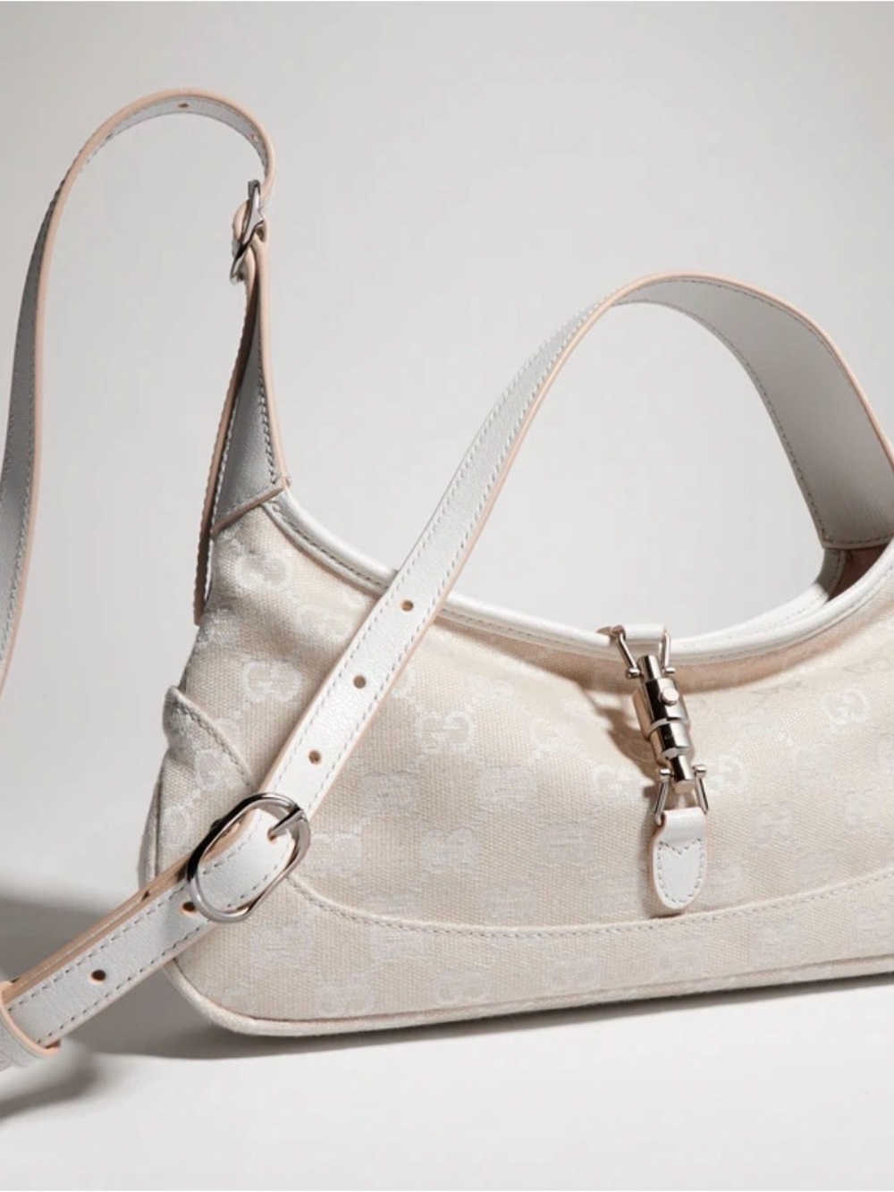 NWT Gucci Ivory Jackie Slim Medium Shoulder Bag with Silver Hardware - Picture 5 of 6